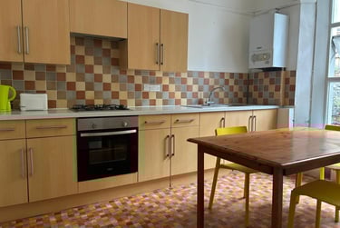 3 bed flat, Napier Terrace, Flat 1, Mutley, Plymouth, PL46ER - Image 8